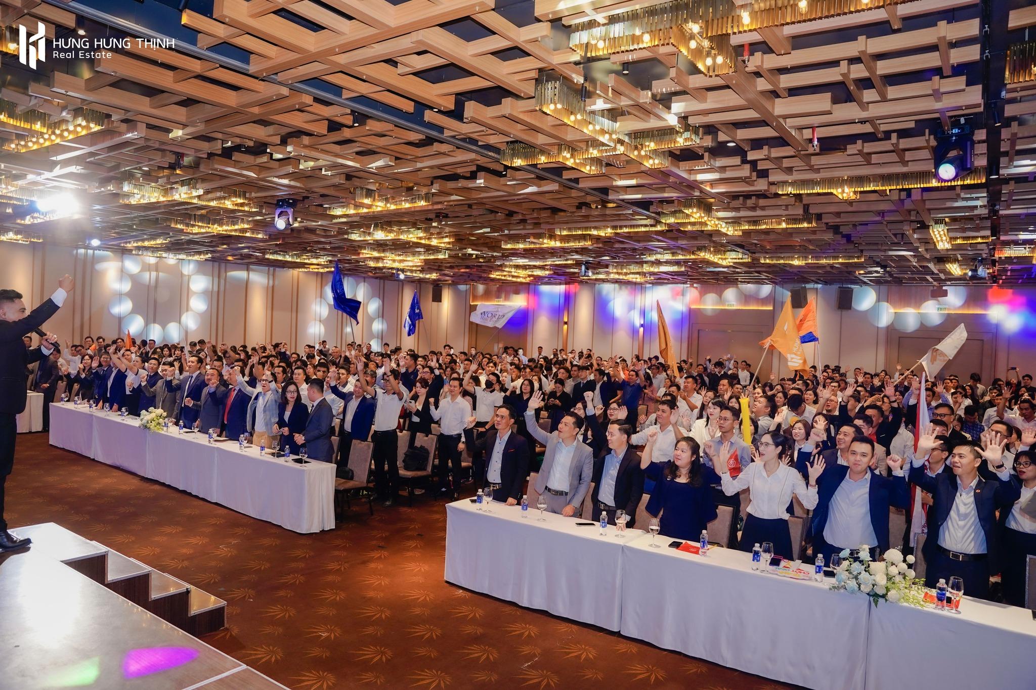 SẴN SÀNG ĐÓN VẬN HỘI - ĐỔI TƯƠNG LAI  - HƯNG HƯNG THỊNH ĐÀO TẠO CHUYÊN SÂU VINHOMES GREEN PARADISE 