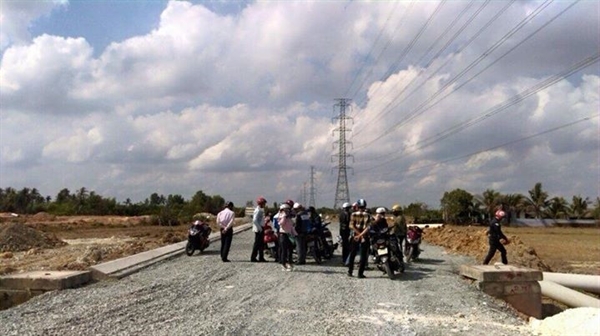 Bắt đáy thị trường bất động sản, nhà đầu tư bắt đầu quay lại gom đất